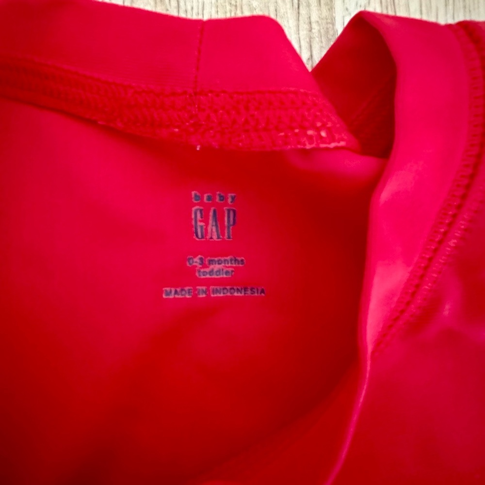 Baby Red Rashguard Set - Picture 4 of 7